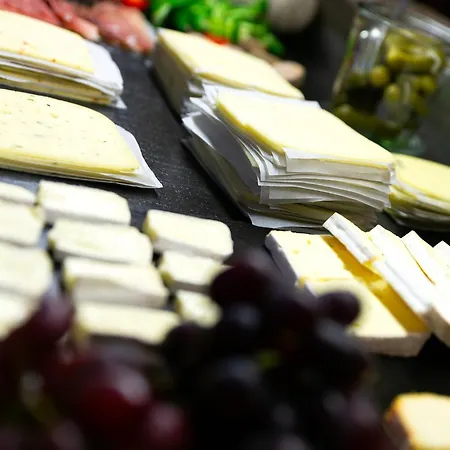 Deutschherrenhof Гостевой дом 3*