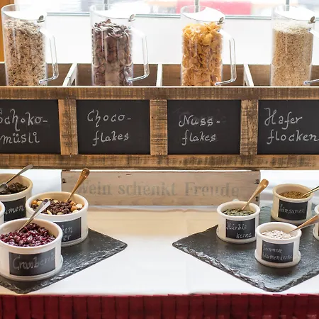 Deutschherrenhof Guest house