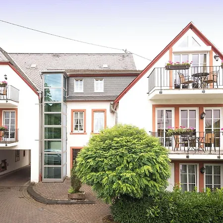 Deutschherrenhof Guest house
